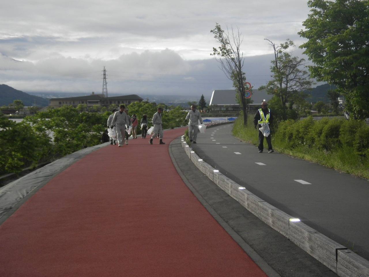 諏訪湖アダプトプログラム実施｜長野県茅野市で土木工事なら株式会社平成にお任せください！